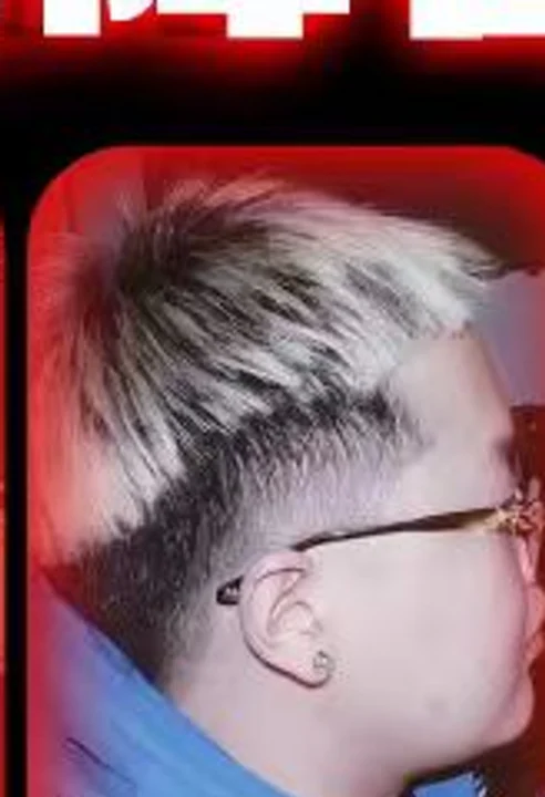 制作导师 CLINTOND